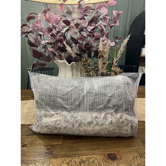 Full/Queen Reversible Textured Cotton Chambray Coverlet Dark Gray/White - Picture 1 of 6